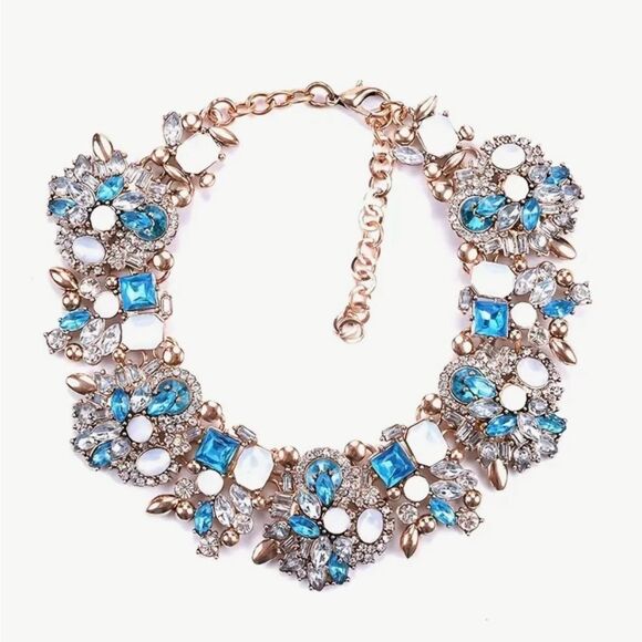 🩵 Stunning & Sparkling multicolored crystal necklace 🩵 - Picture 1 of 3